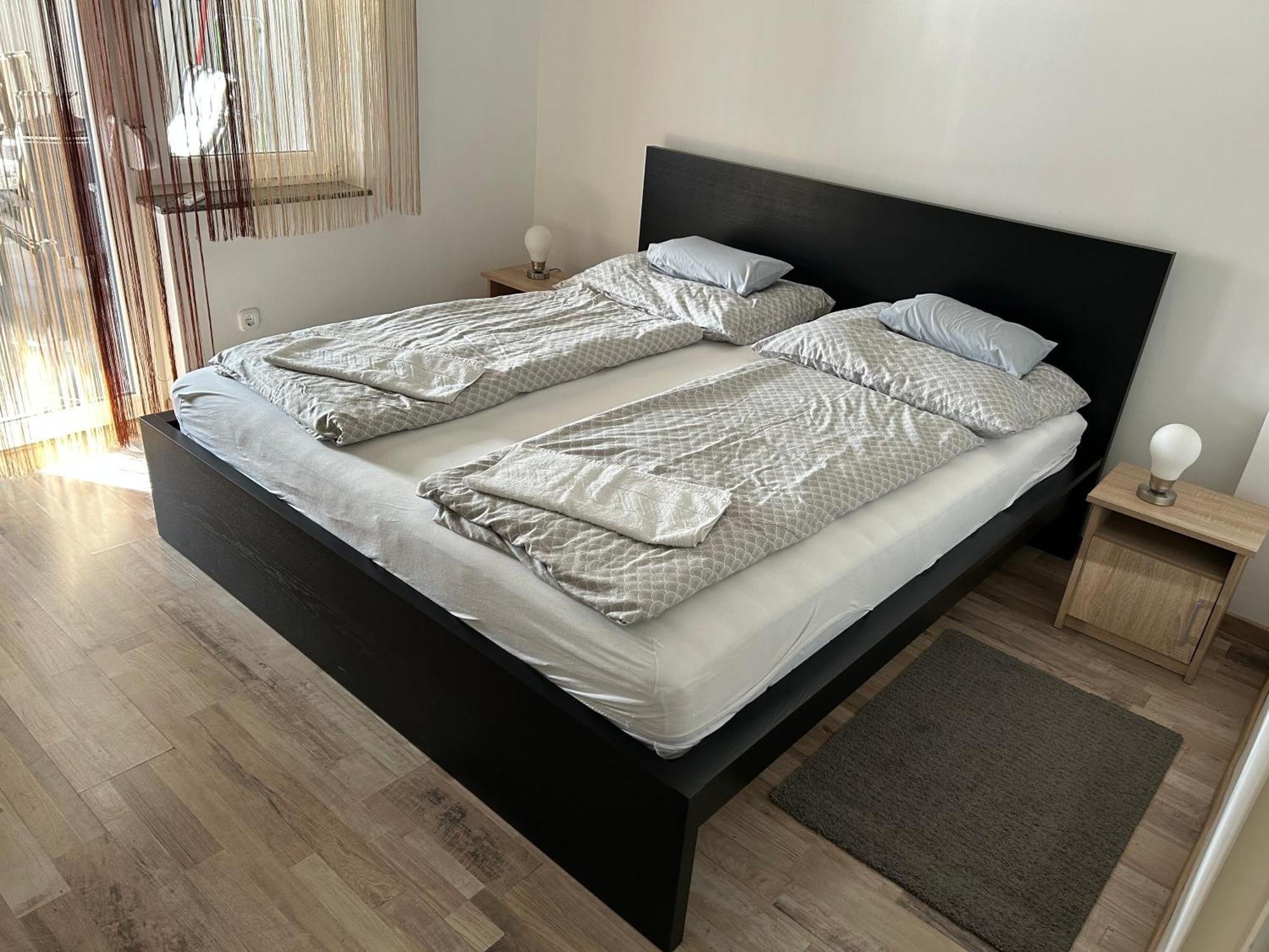 Komo Apartment Bük Buitenkant foto